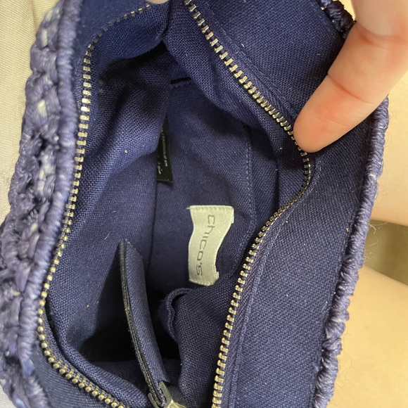 Ombré Crocheted Crossbody Bag with Fringe - Picture 5 of 8